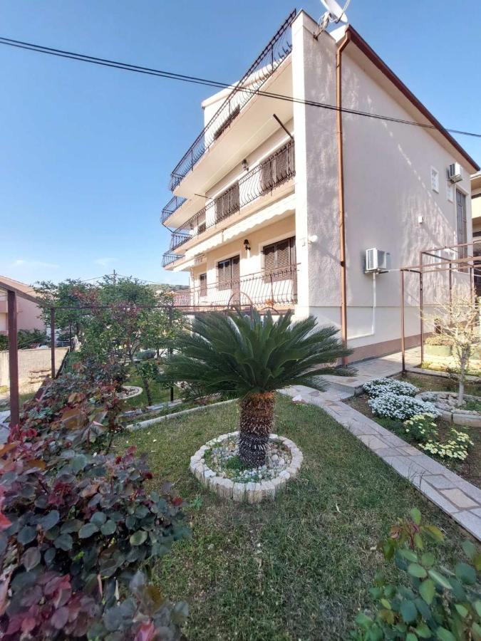 טרוגיר Villa Petra מראה חיצוני תמונה