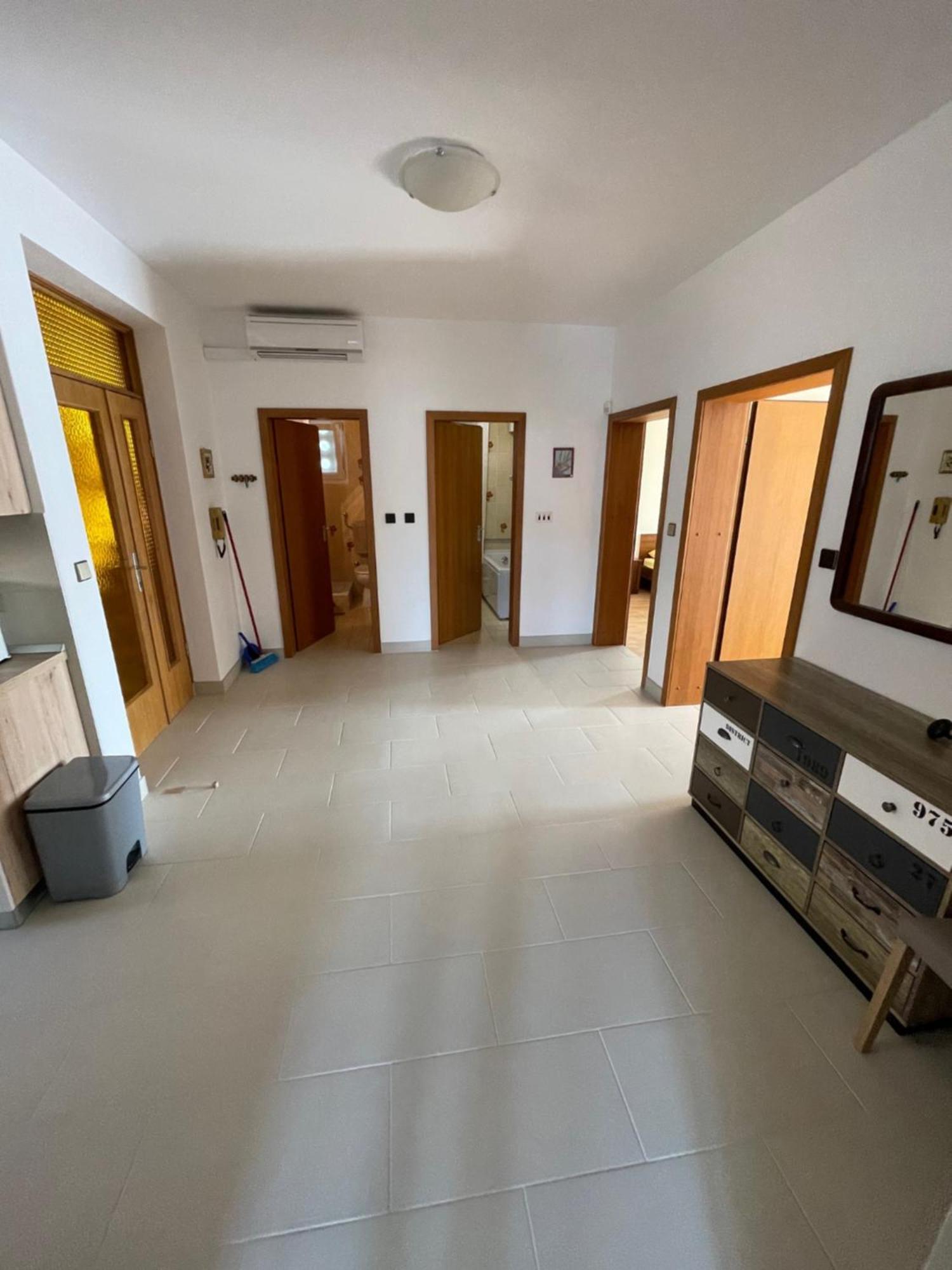 טרוגיר Villa Petra מראה חיצוני תמונה